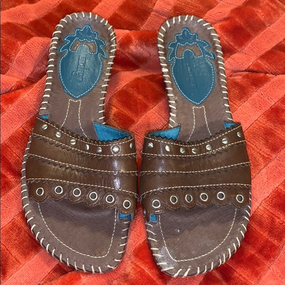 Indigo sandal